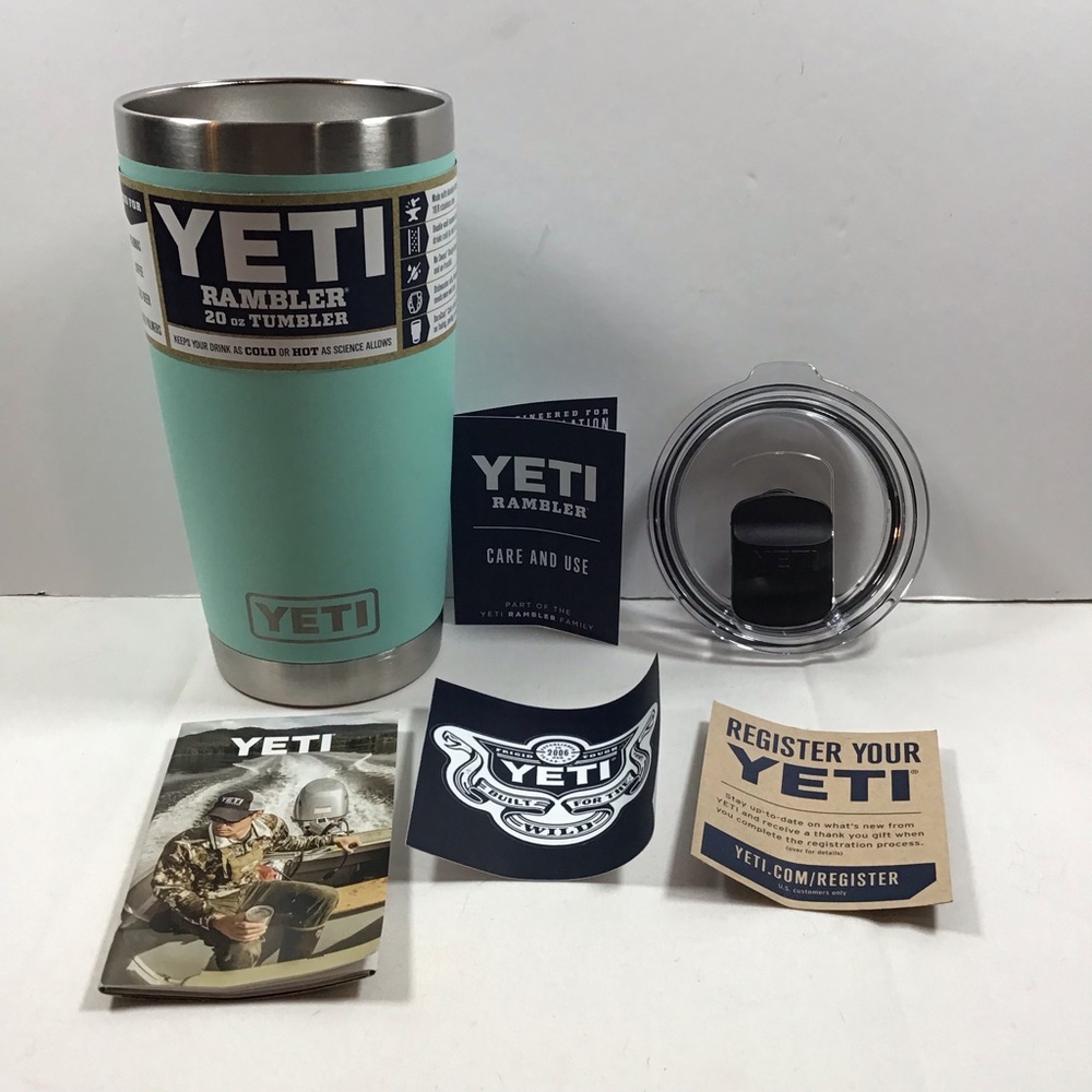 Rambler 20 oz Stainless Steel Tumbler with Magslider Lid in Seafoam NEW